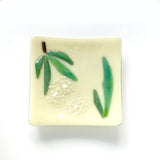 Small plate | Gum nut