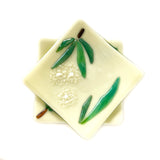 Small plate | Gum nut