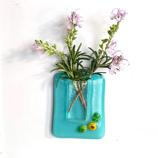 Tiny magnetic vase | Marigold