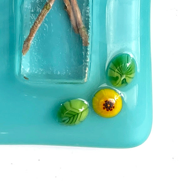Tiny magnetic vase | Marigold