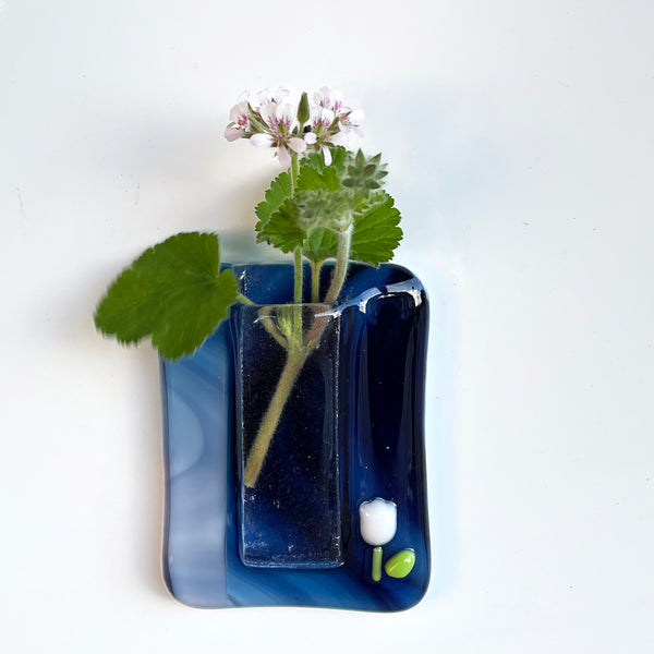 Tiny magnetic vase | Blue swirls