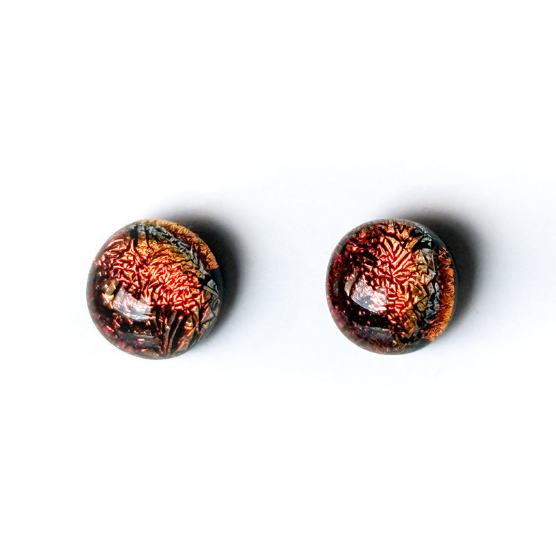 Dichro | Rust stud earrings