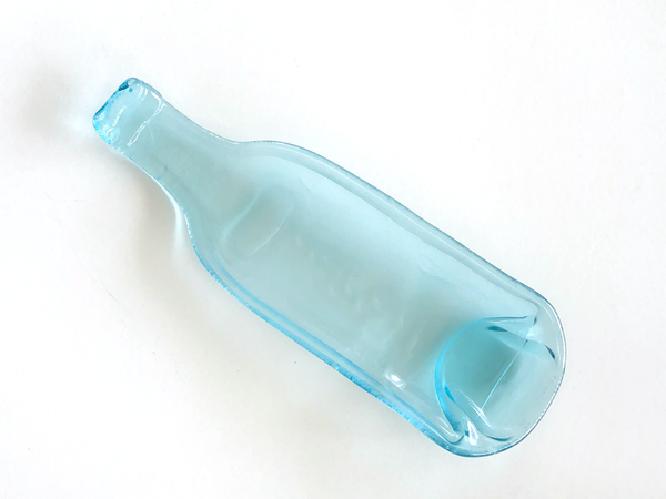 Wine bottle platter | Multifunctional dish (Clear/blue tint)