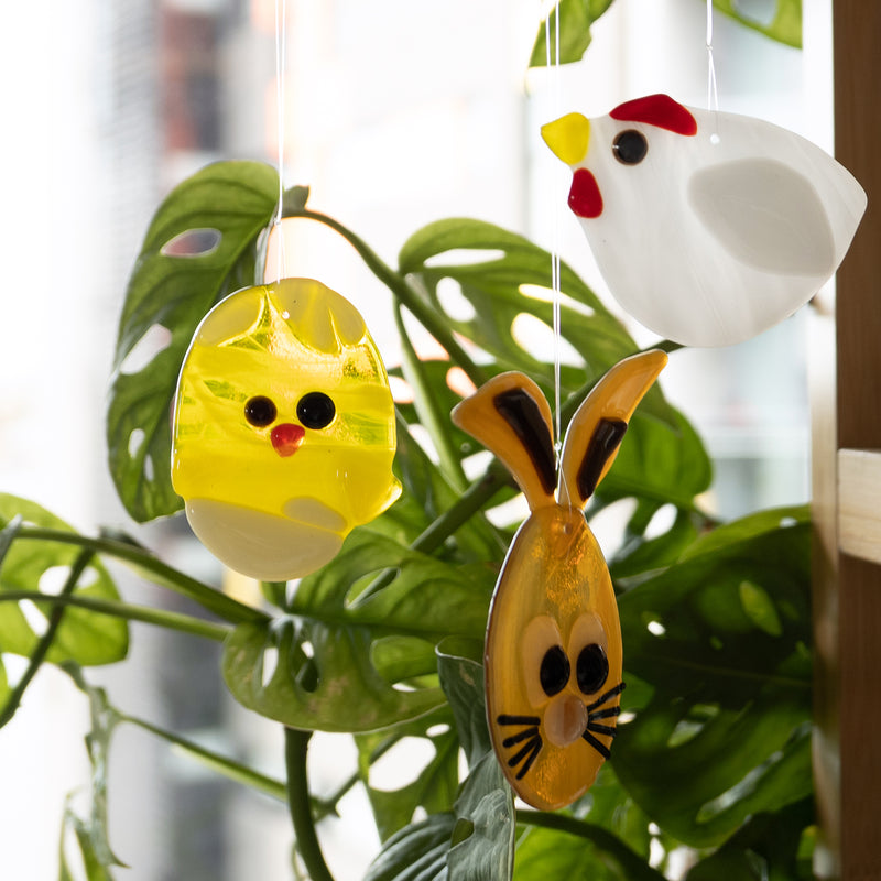 Happy Easter | Hatching chick ornament