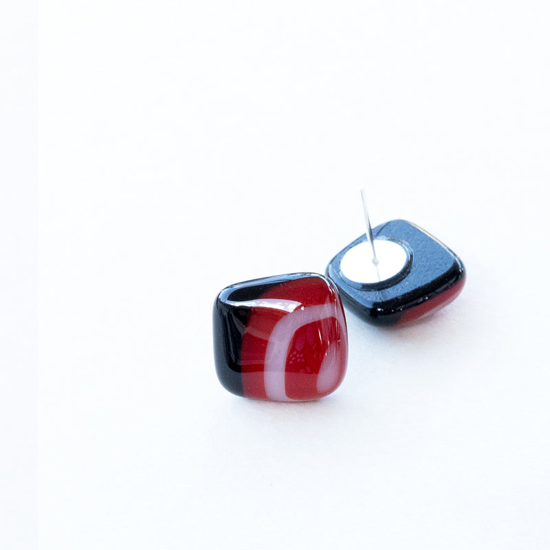 Black Red White | Stud earrings - Large