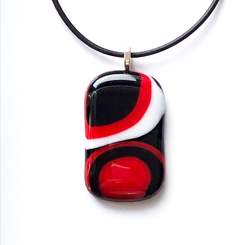 Black Red White | Pendant - Rounded rectangle