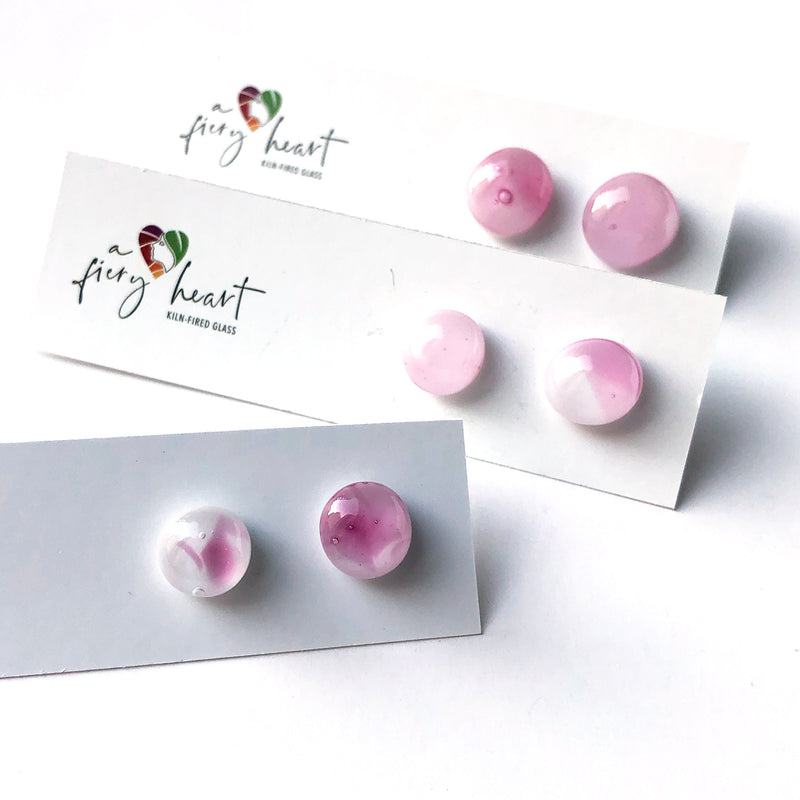 Elegant | Pink + White - Stud earrings